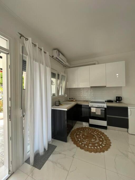 House In Diavata, Thessaloniki, Greece Appartement Buitenkant foto