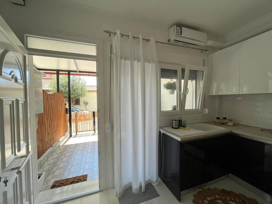 House In Diavata, Thessaloniki, Greece Appartement Buitenkant foto